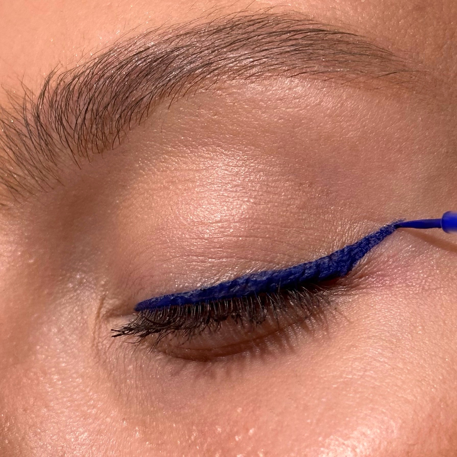 Delineador Aura del Sol